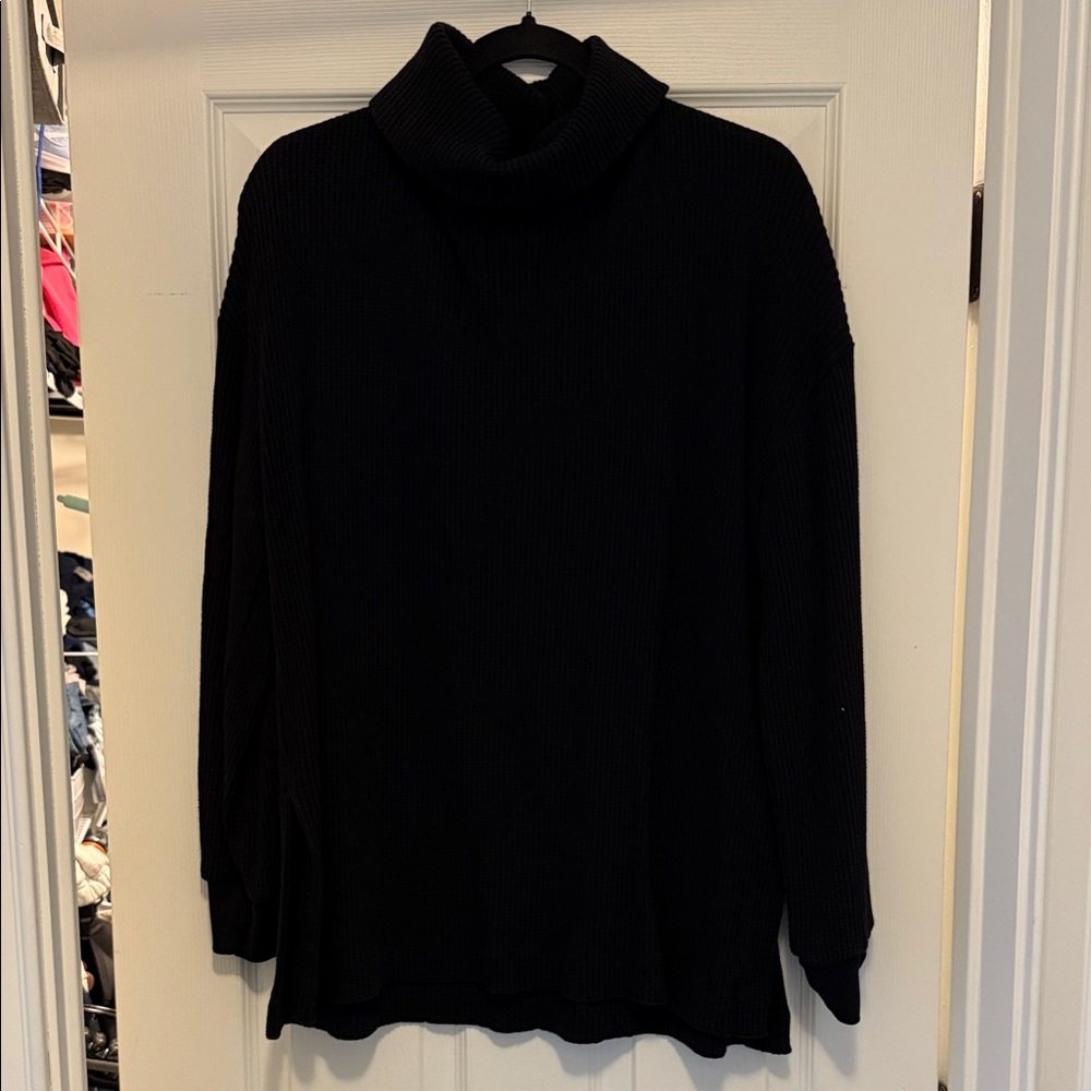 GAP Black Ribbed Turtleneck Sweater for Men